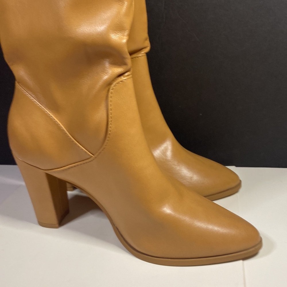 EXPRESS - CAMEL 8 1/2 NEW KNEE BOOTS NO LONGER HAVE BOX SHIPPED IN CLEAR BOX - Picture 5 of 11
